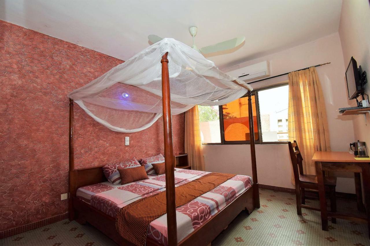 B&B Chez Rita Cotonou Buitenkant foto