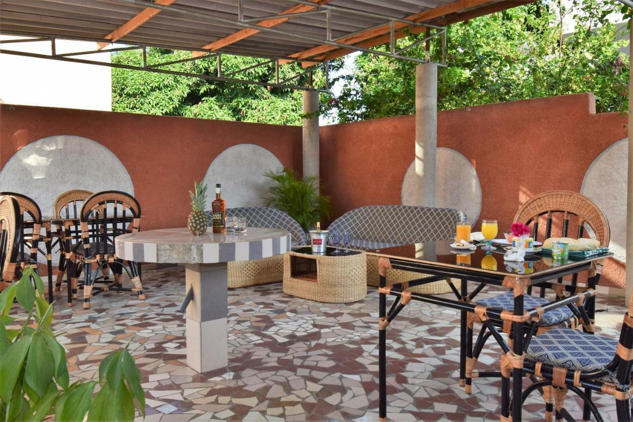 B&B Chez Rita Cotonou Buitenkant foto
