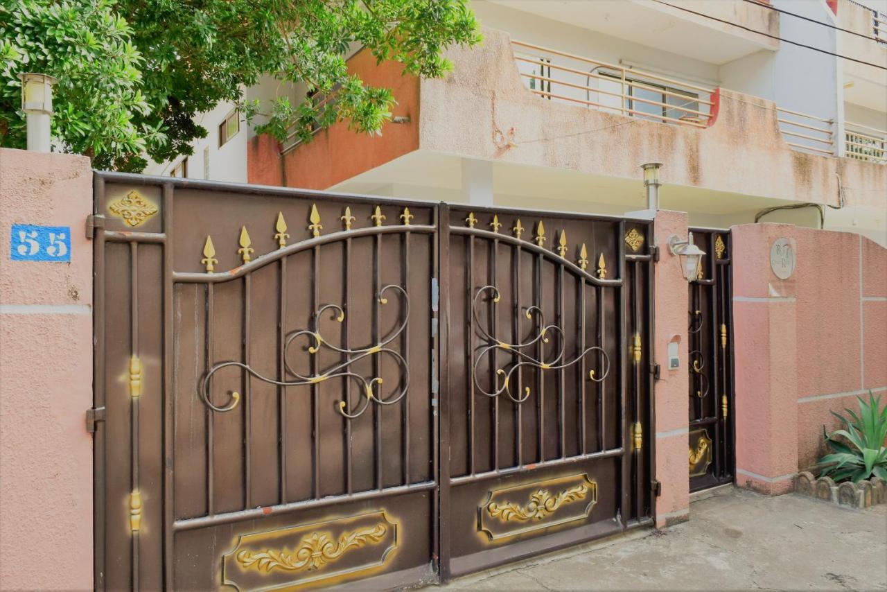 B&B Chez Rita Cotonou Buitenkant foto