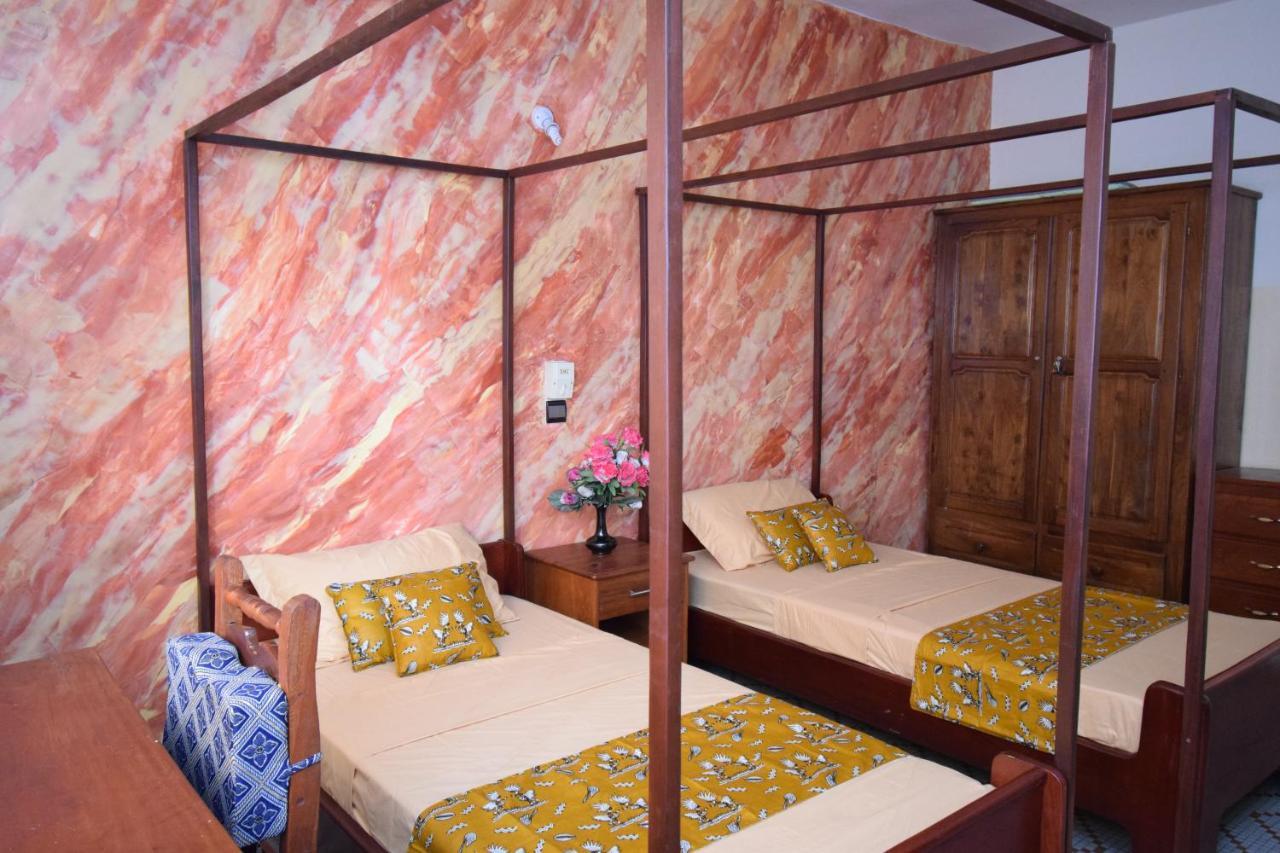 B&B Chez Rita Cotonou Buitenkant foto